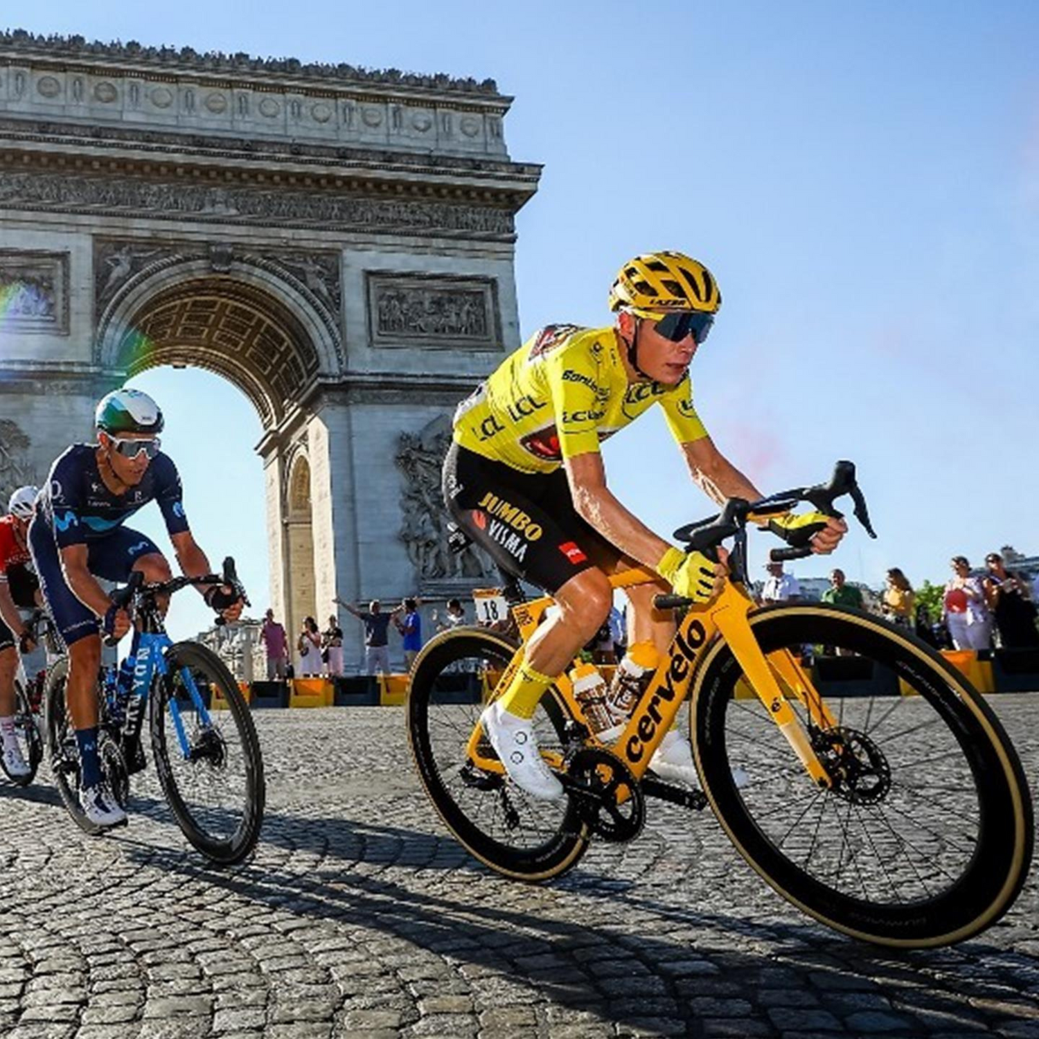 Waarom Wielrenners IJsbaden Nemen: Een Blik op de Tour de France 2024